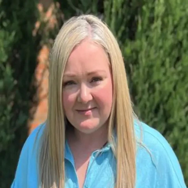 Dr Louise Monk